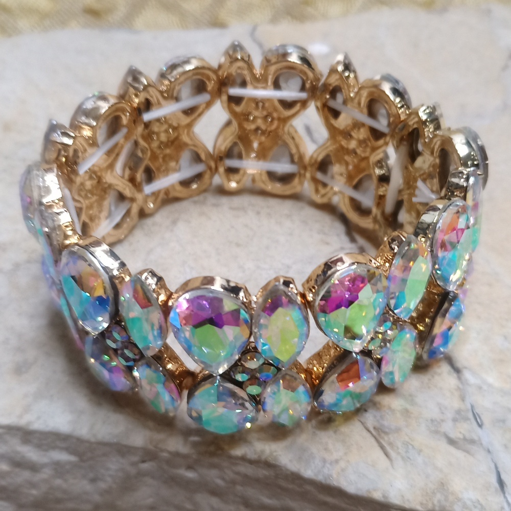 Aurora Borealis AB Crystal wide bracelet stretchy - Picture 4 of 4